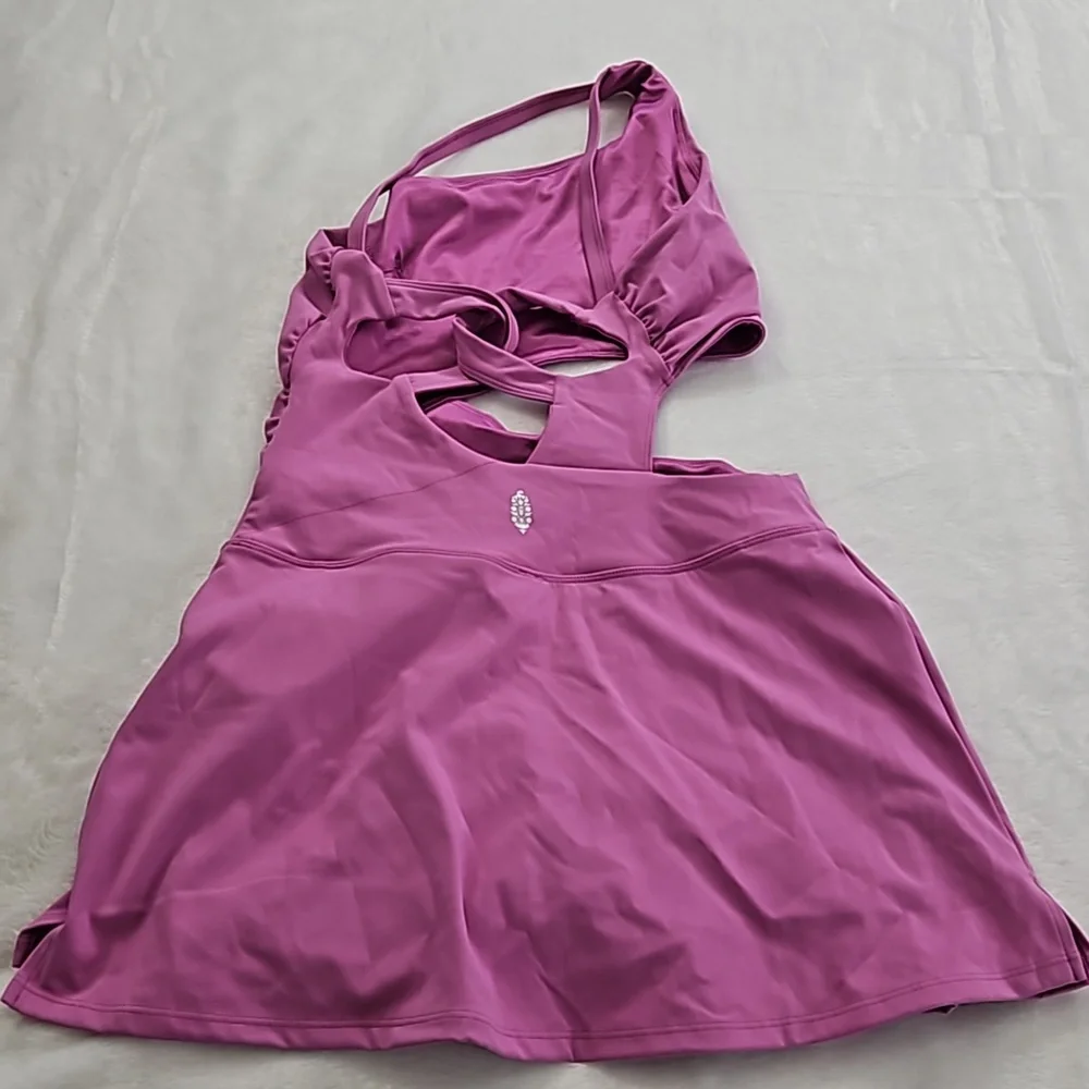 Free People Movement Transcend Limits Skortsie Floral Crocus $108 MSRP - Picture 9 of 10